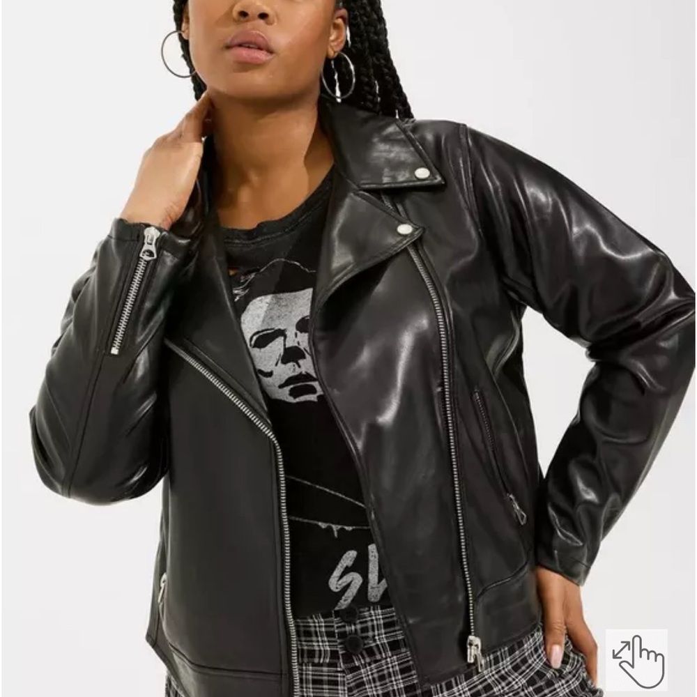 NWT Torrid Black Faux Leather Asymmetrical Jacket - Picture 2 of 5